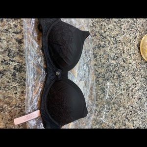 COPY - Victoria’s Secret bra